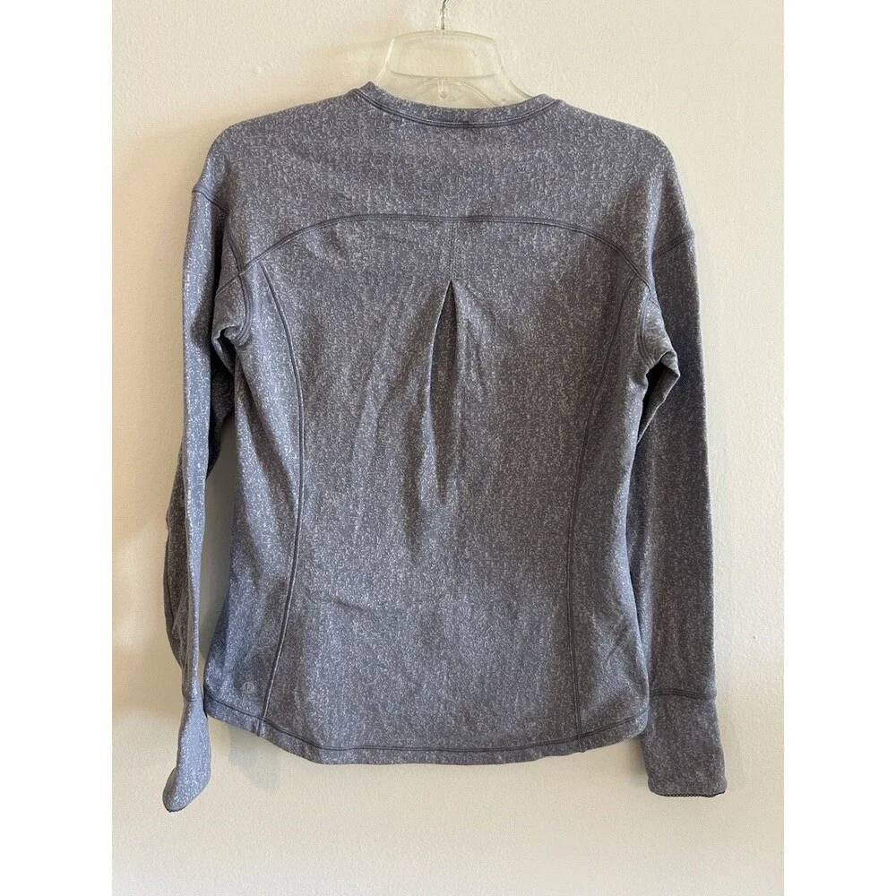 Lululemon Outrun Long Sleeve Running Luon Suited Jacquard Arctic Ice Grey Size 6
